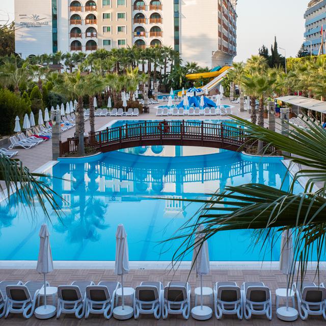 Hotel Dizalya Palm Garden
