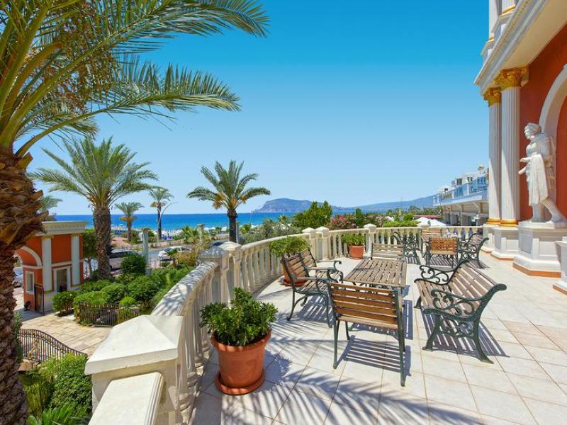 Hotel Antique Roman Palace