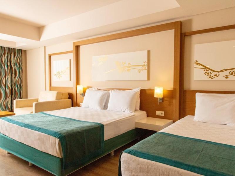 Hotel Venosa Beach Resort