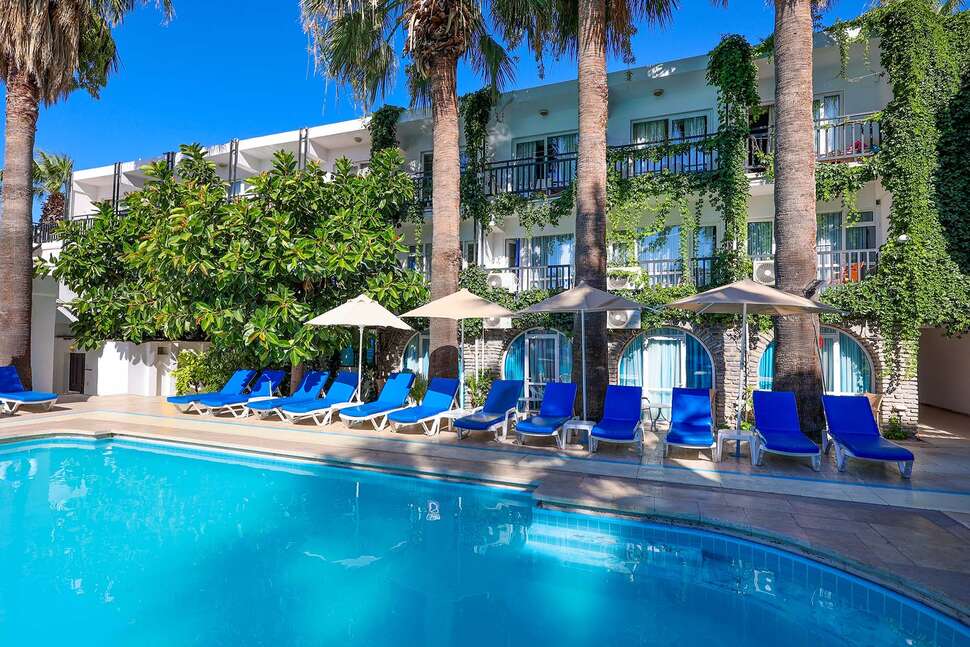 Hotel Sami Beach