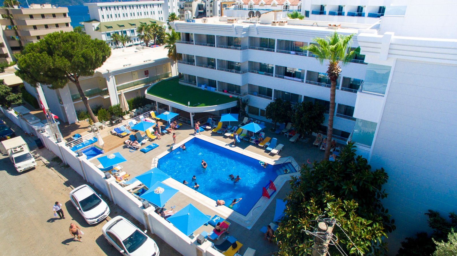 Fly & Go Banu Hotel