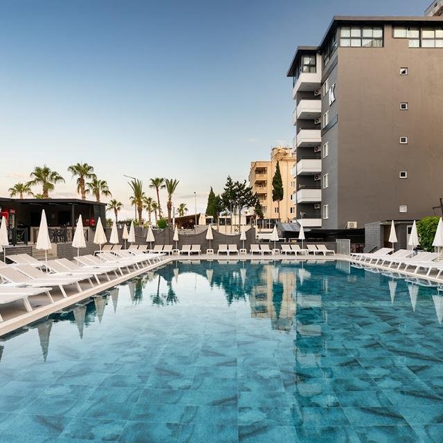 Hotel Kaila Krizantem