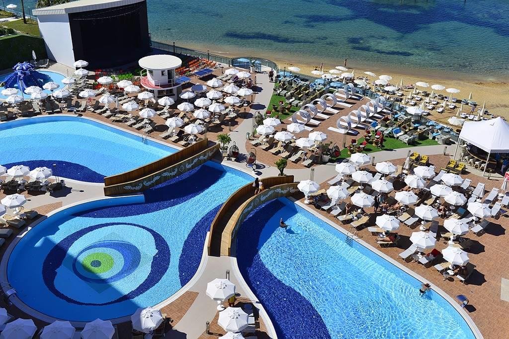Azura Deluxe Resort en Spa