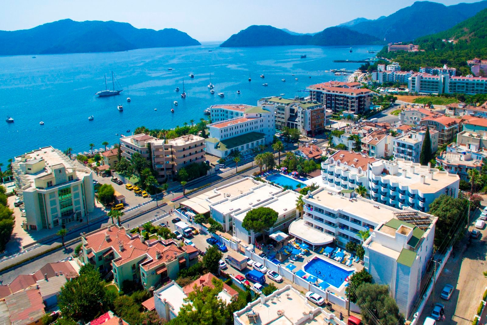 Banu Apart Hotel