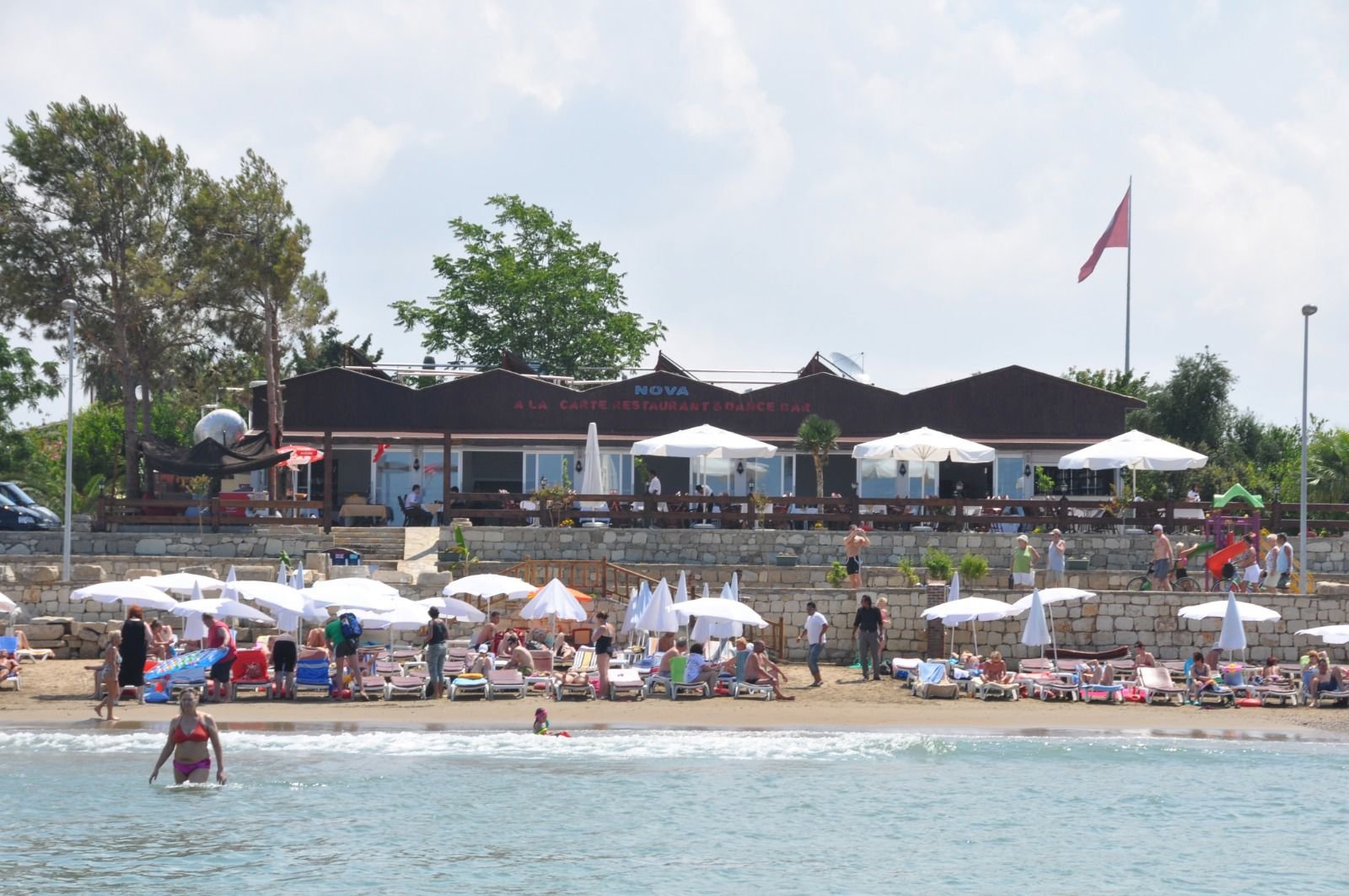 Nova Beach Hotel